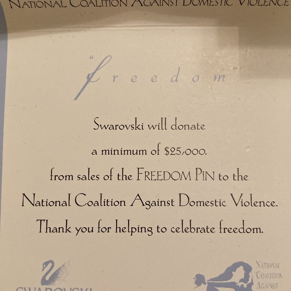 Swarovski Pin - Freedom Pin - Picture 4 of 9
